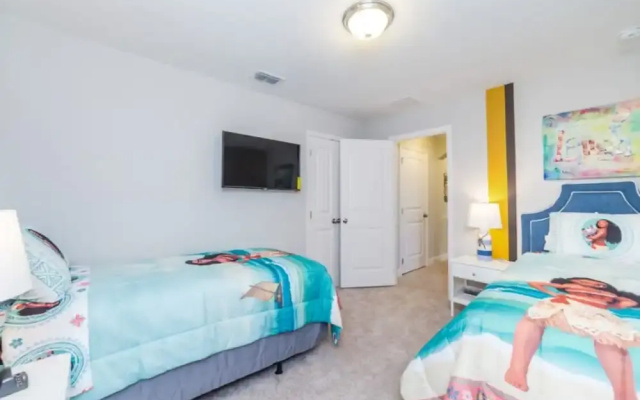 Family Friendly 5Bed 4Ba Villa, Games, Pool, Spa - 5200w