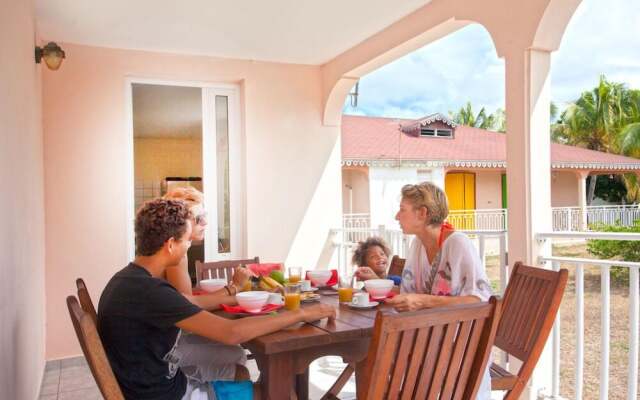 Village Bungalows Chez Honore