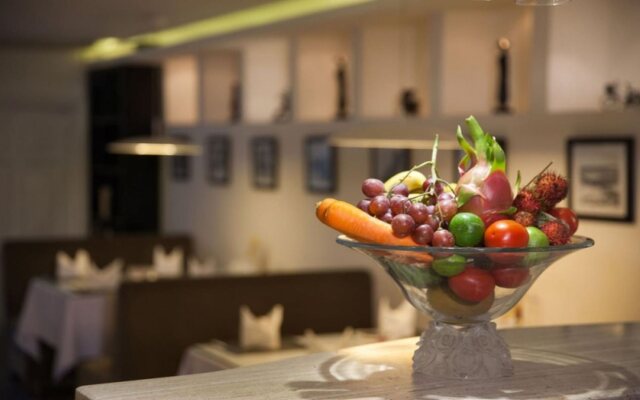 Hanoi Golden Moment Hotel