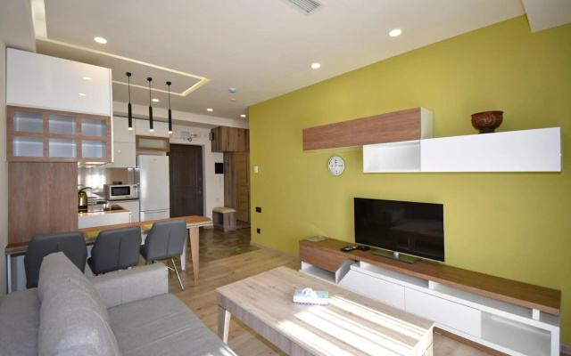 New eurorenovated, Modern apartment for rent in Koghbatsi street KO1642