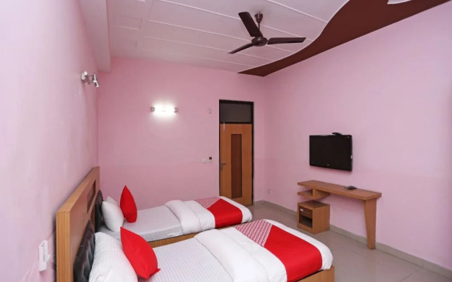 Hotel Neelkanth By OYO Rooms