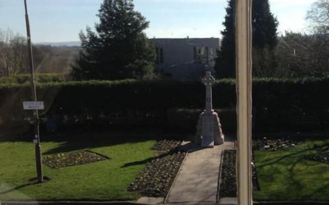 Chapel Cross Guest House