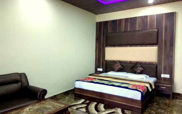 OYO 22331 Hotel Himdhara