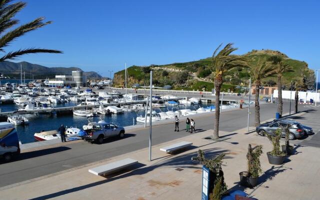 Port Castellar 29