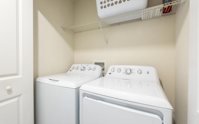 8923cg 4 Bedroom Townhouse by Redawning