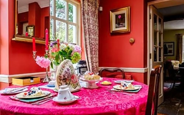 Brooklawn House Bed and Breakfast