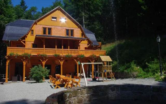 Pensjonat Alpejski Dwór