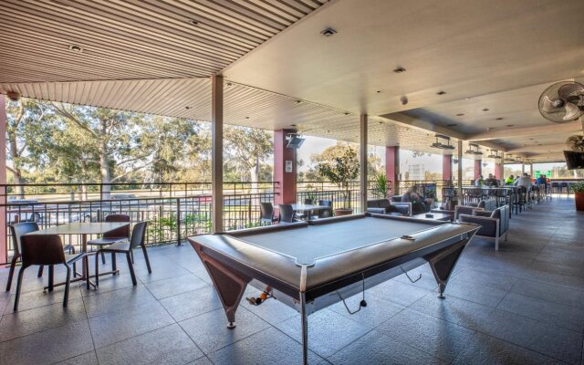 Nightcap at Colyton Hotel