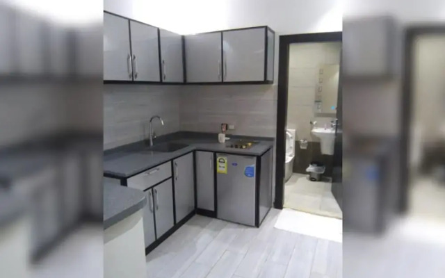 Al Manazil Suite