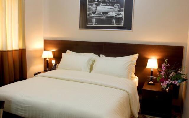 Golden Tulip Hotel Deville