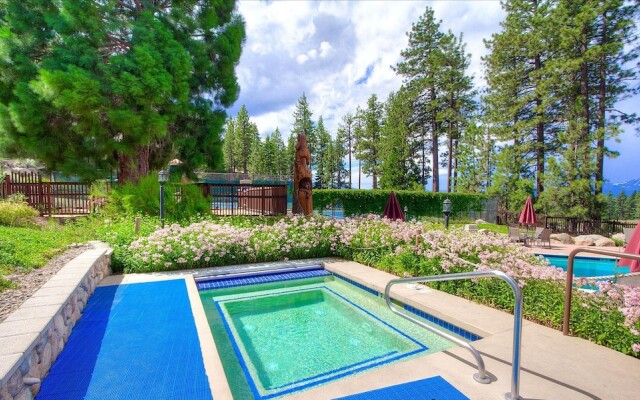 Napoonala Haven by Lake Tahoe Accommodations