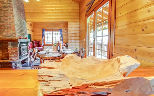 Vintage Chalet in Sougné-Remouchamps near Ardennes Forest