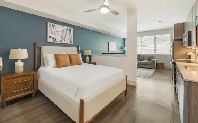 Biltmore Apartments By Landing