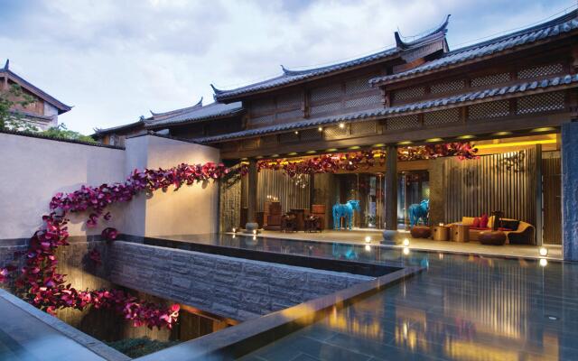 Hotel Indigo Lijiang Ancient Town, an IHG Hotel