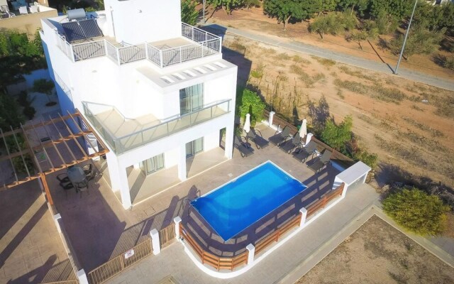 Villa Coral Bay 10 Eastmed Villas