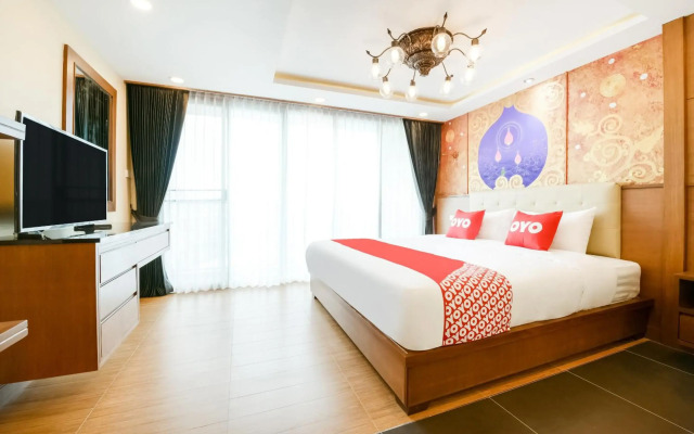 Super OYO 458 Nakorn Siam Boutique