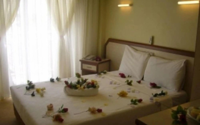 Çesme Sirin Villa Otel