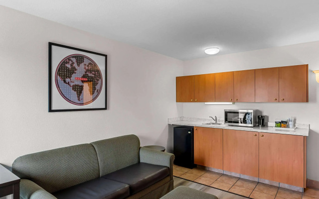 Ramada by Wyndham SeaTac Airport