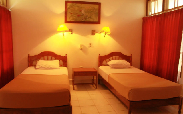 Angsoka Hotel – Guest Rooms – Singaraja