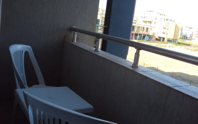 Sunny View Studio