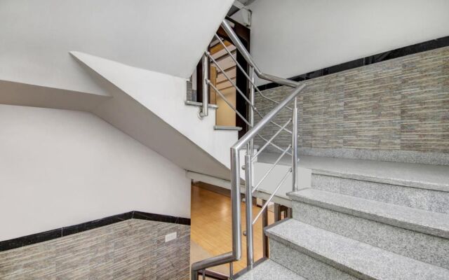 Treebo The Kings Plaza