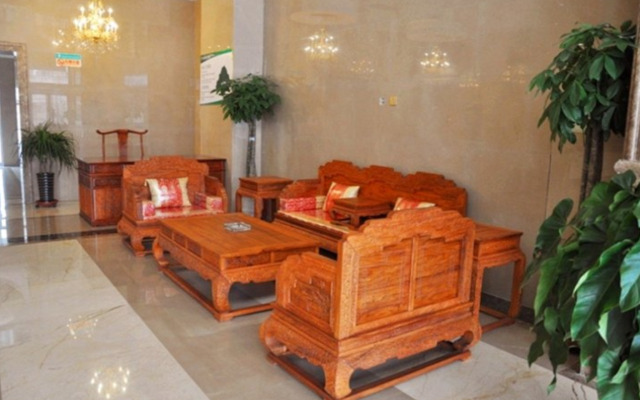 GreenTree Inn DingZhou Railway Station Business Hotel