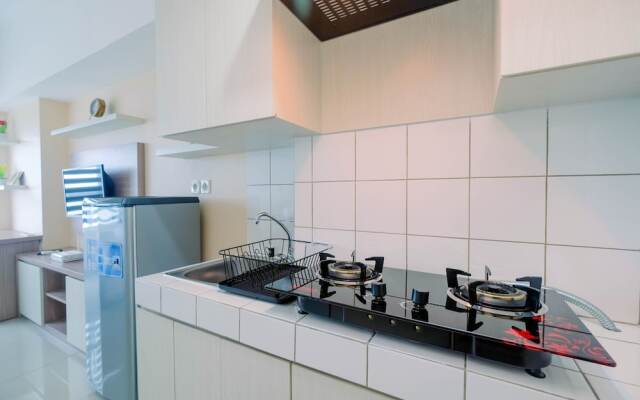 Wonderful Studio The Springlake Summarecon Apartment
