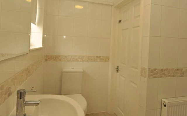 Gails Guest House