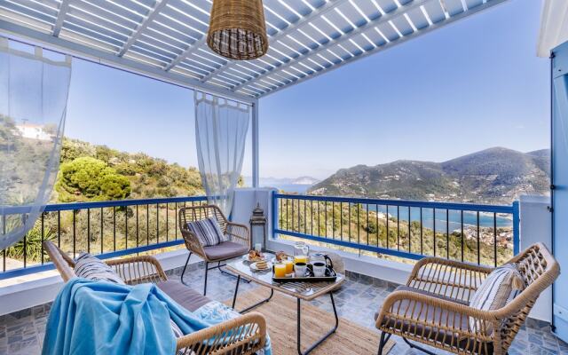 "villa Avaton With Magnificent sea View and Skopelos Town"