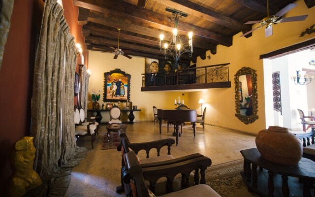 8Aps-4 Casa Antigua En El Centro Histori