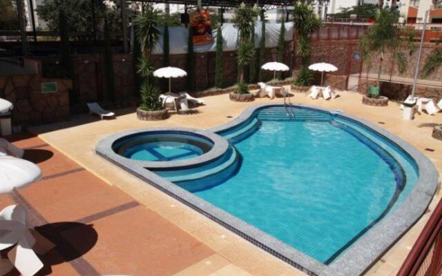 Condominio Millenium Thermas Residence