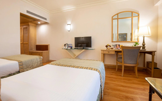 The Orchid Hotel Mumbai Vile Parle