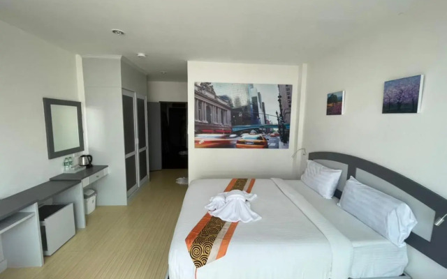 Toto Residence