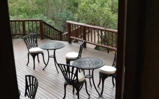 Witwater Safari Lodge & Spa
