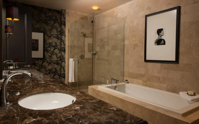 Wyndham Warwick