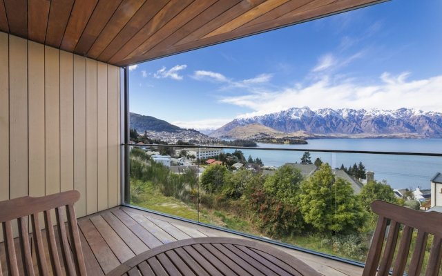Falcon's View Queenstown