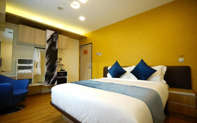 five6 Hotel Splendour