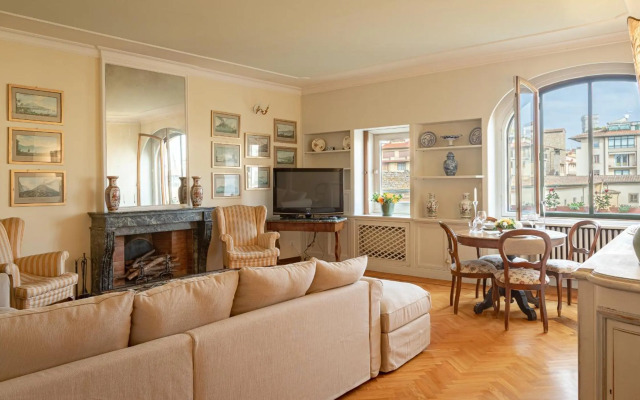 Ponte Vecchio 3 bedroom apartment