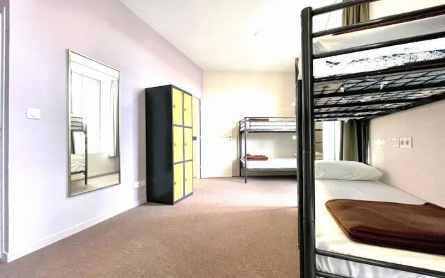 Hostel Flamingo Nîmes Centre Gare