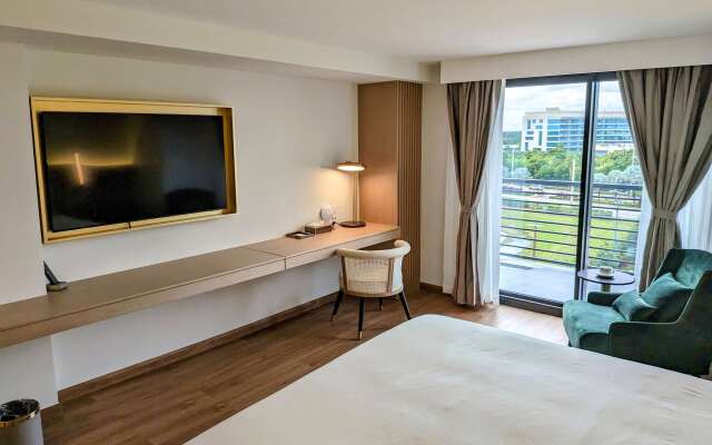 Dolce by Wyndham Hollywood