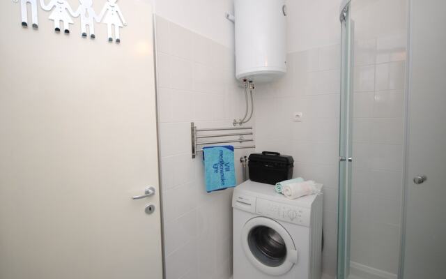 Bolt Holiday Apartment