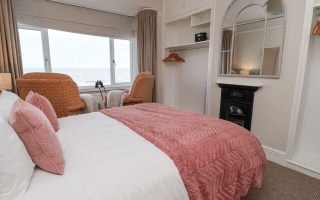 Sea View House