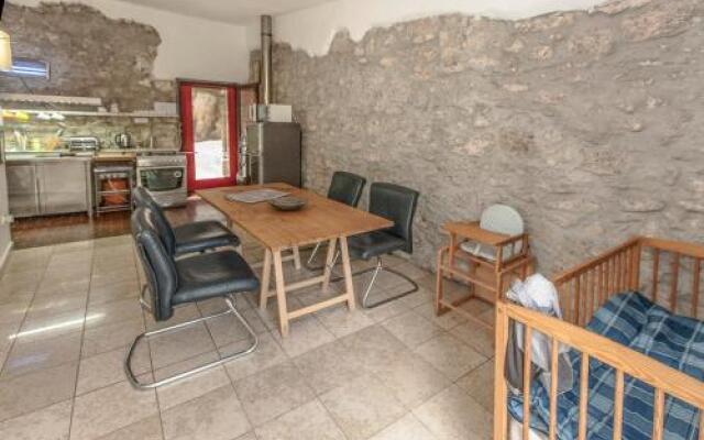 Villa Cave Romana