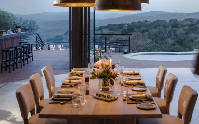 Jumeirah Thanda Safari