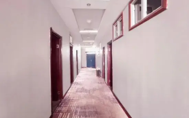 OYO Korla Hongle Hotel