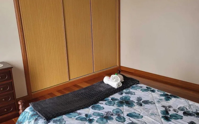 Charming 2-bed House in Ponta Delgada