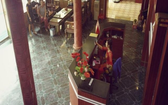 Hương Trà Hotel