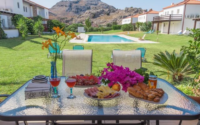 The Blue House Kolympia