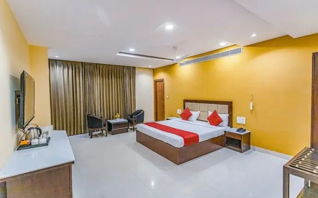 Fabhotel Prime Manor