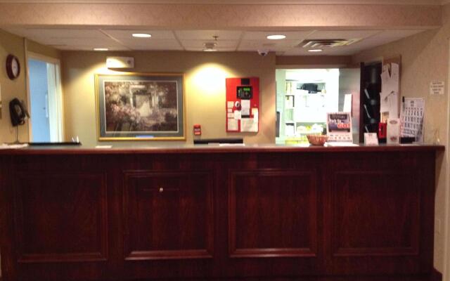 Country Hearth Inn & Suites Willard